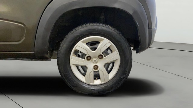 Second-hand 2018 Renault KWID RXL for sale in Greater Noida-26