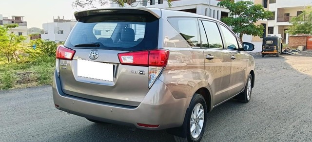 Second-hand 2019 Toyota Innova Crysta 2.8 GX AT BSIV for sale in Bangalore-8