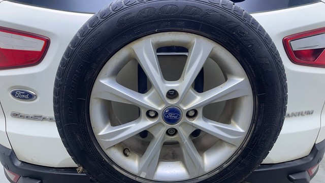 Second-hand 2020 Ford Ecosport 1.5 Ti VCT AT Titanium for sale in Hyderabad-21