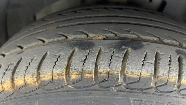 Second-hand 2020 Ford Ecosport 1.5 Ti VCT AT Titanium for sale in Hyderabad-23