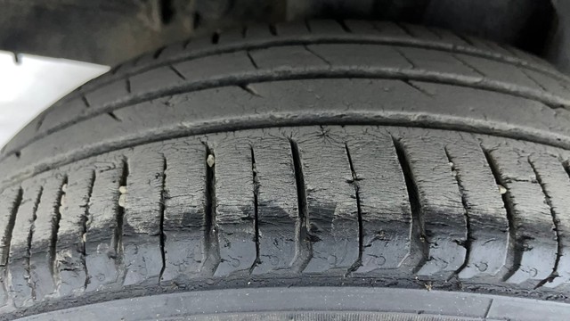 Second-hand 2020 Renault Triber RXZ EASY-R AMT for sale in Hyderabad-26