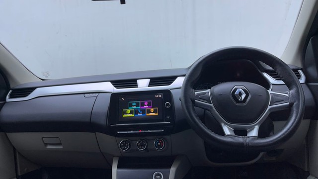 Second-hand 2020 Renault Triber RXZ EASY-R AMT for sale in Hyderabad-11