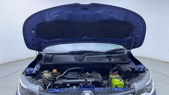 Second-hand 2020 Renault Triber RXZ EASY-R AMT for sale in Hyderabad-8