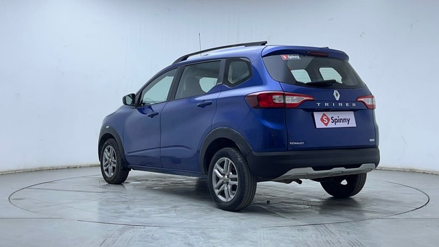Second-hand 2020 Renault Triber RXZ EASY-R AMT for sale in Hyderabad-5