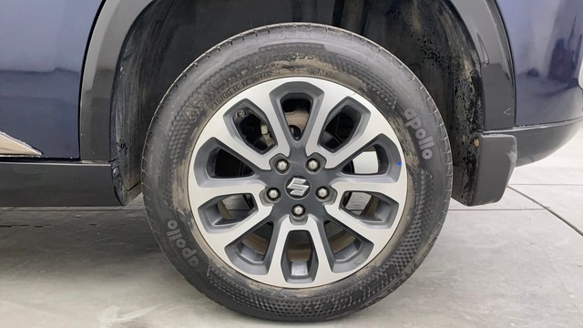 Second-hand 2023 Maruti Suzuki Grand Vitara Alpha Plus Hybrid CVT for sale in Chennai-19