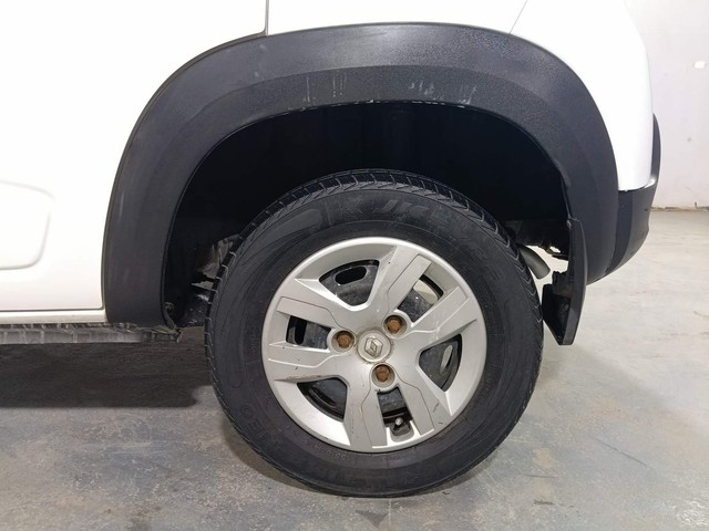 Second-hand 2016 Renault KWID RXT for sale in Kochi-19