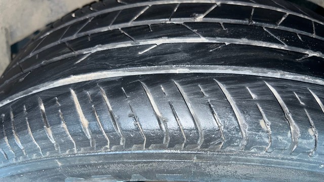 Second-hand 2022 Renault Kiger RXZ for sale in Noida-39