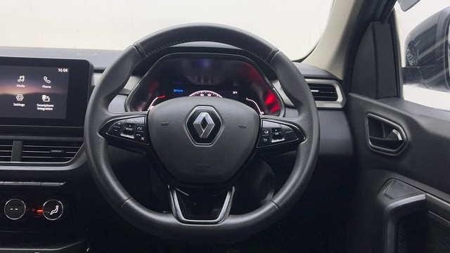 Second-hand 2022 Renault Kiger RXZ for sale in Noida-26