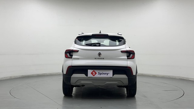 Second-hand 2022 Renault Kiger RXZ for sale in Noida-4