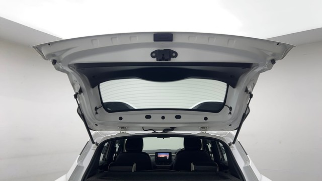 Second-hand 2022 Renault Kiger RXZ for sale in Noida-34