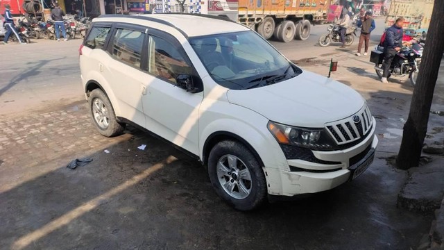 Second-hand 2012 Mahindra XUV500 W6 2WD for sale in Haridwar-2
