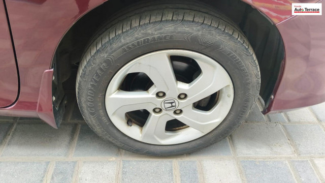 Honda City 1.5 V MT Exclusive Second-hand 2014 Honda City 1.5 V MT Exclusive for sale in Chennai-9