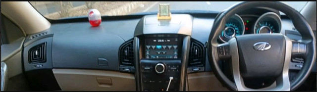 Second-hand 2017 Mahindra XUV500 AT W10 AWD for sale in Gautam Buddha Nagar-2