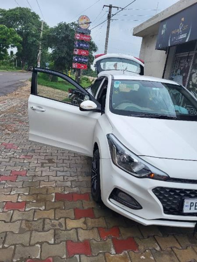 Second-hand 2018 Hyundai i20 1.2 Spotz for sale in Khanna-1
