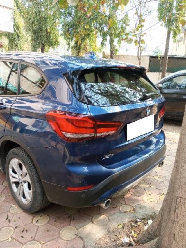 Second-hand 2022 BMW X1 sDrive20i xLine for sale in Latur-2