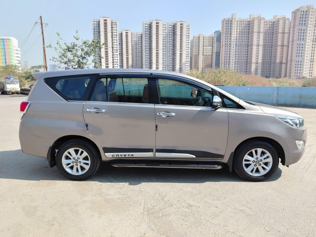 Second-hand 2019 Toyota Innova Crysta 2.4 G Plus MT BSIV for sale in Mumbai-1