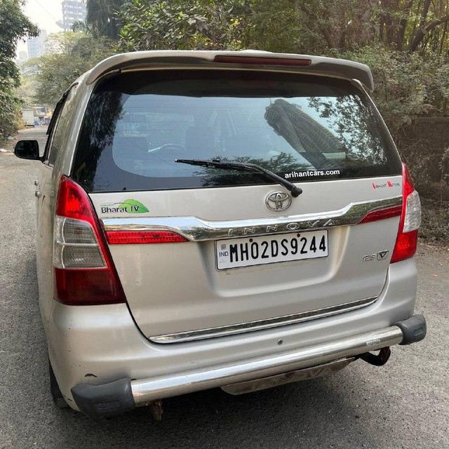 Second-hand 2015 Toyota Innova 2.5 VX (Diesel) 8 Seater for sale in Mumbai-2