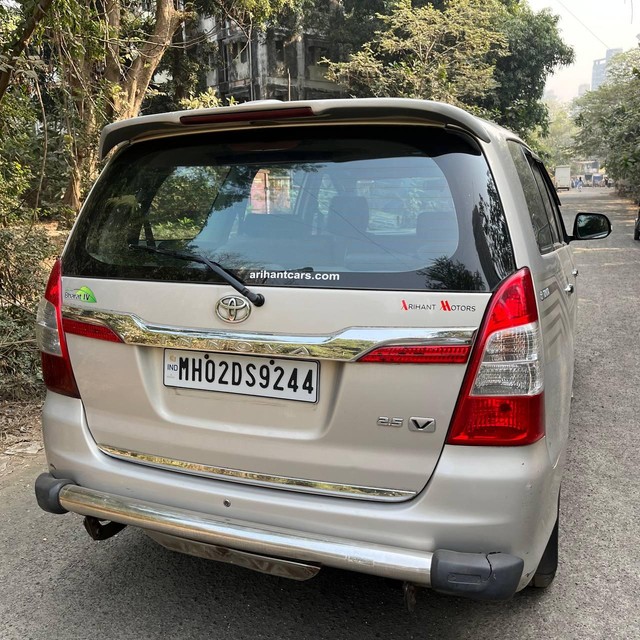 Second-hand 2015 Toyota Innova 2.5 VX (Diesel) 8 Seater for sale in Mumbai-9