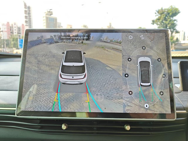 Second-hand 2024 MG Windsor EV Exclusive for sale in Mumbai-17