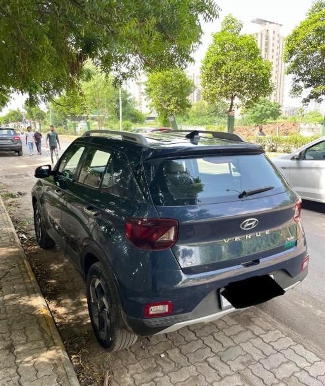 Second-hand 2019 Hyundai Venue SX Opt Turbo BSIV for sale in Jamnagar-8