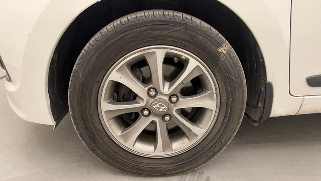 Second-hand 2014 Hyundai Grand i10 1.2 Kappa Asta for sale in Pune-20