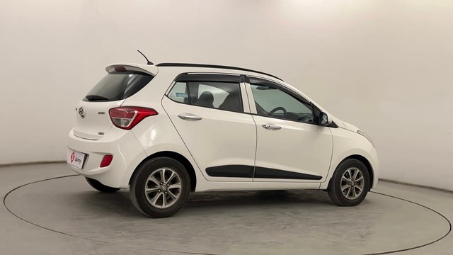Second-hand 2014 Hyundai Grand i10 1.2 Kappa Asta for sale in Pune-3