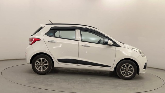 Second-hand 2014 Hyundai Grand i10 1.2 Kappa Asta for sale in Pune-2