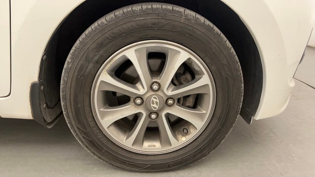 Second-hand 2014 Hyundai Grand i10 1.2 Kappa Asta for sale in Pune-17