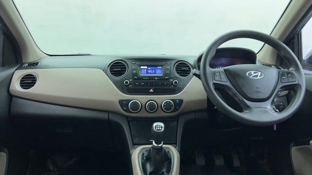 Second-hand 2016 Hyundai Xcent Petrol for sale in Ahmedabad-11
