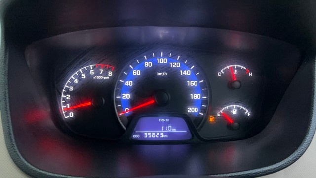 Second-hand 2016 Hyundai Xcent Petrol for sale in Ahmedabad-13