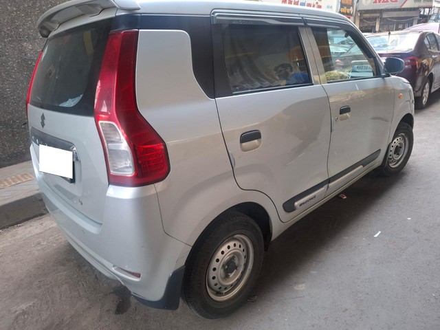 Second-hand 2021 Maruti Suzuki Wagon R CNG LXI Opt for sale in Mumbai-1