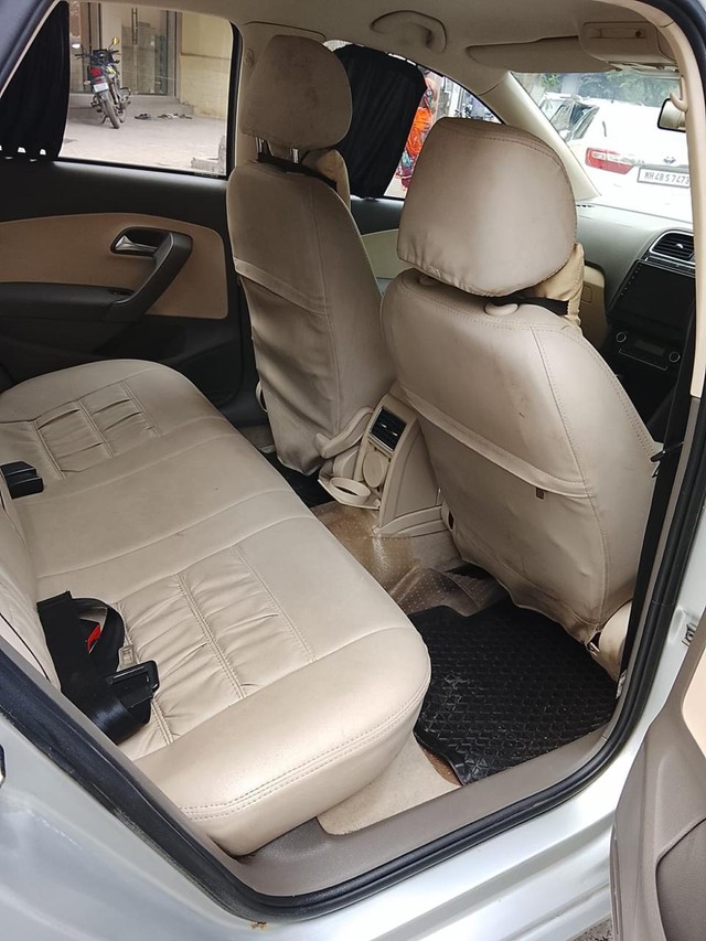 Second-hand 2012 Volkswagen Vento IPL II Petrol Highline AT for sale in Mumbai-3