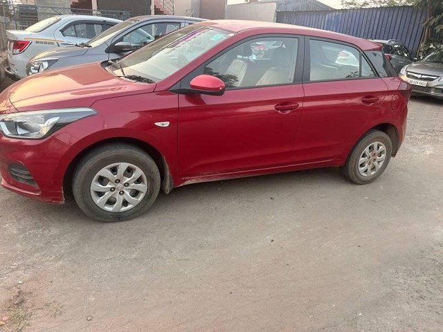 Hyundai i20 1.2 Magna Executive Second-hand 2018 Hyundai i20 1.2 Magna Executive for sale in Khordha-0