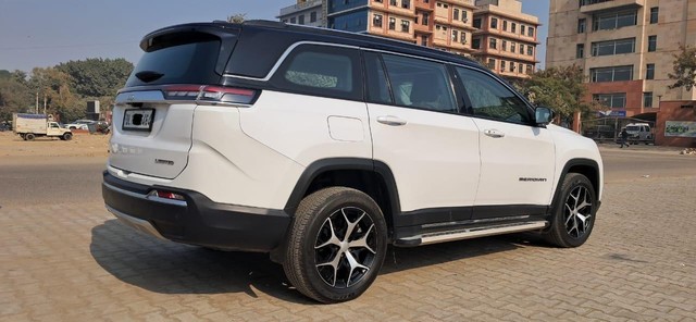 Second-hand 2022 Jeep Meridian Limited Opt AT 4x4 BSVI for sale in New Delhi-2