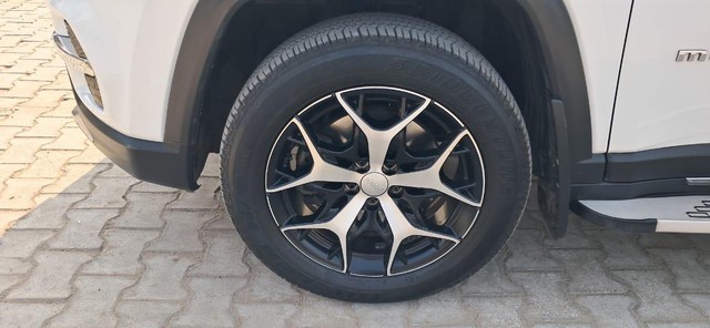 Second-hand 2022 Jeep Meridian Limited Opt AT 4x4 BSVI for sale in New Delhi-6