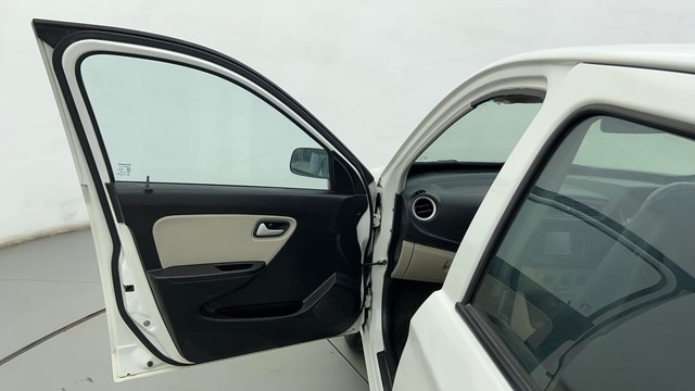 Second-hand 2021 Maruti Suzuki Alto 800 LXi for sale in Ahmedabad-35