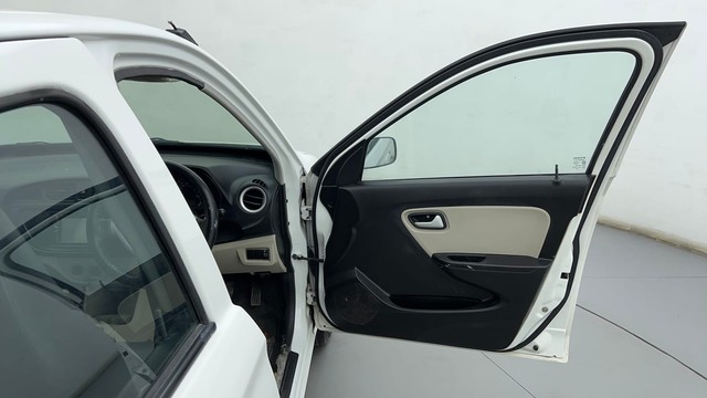 Second-hand 2021 Maruti Suzuki Alto 800 LXi for sale in Ahmedabad-16