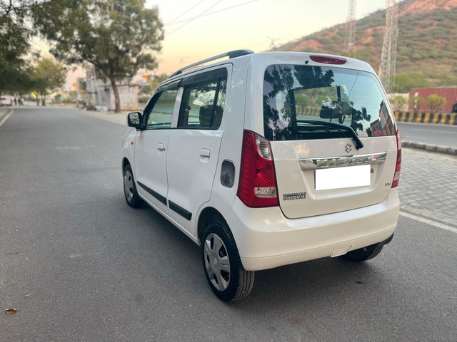 Second-hand 2018 Maruti Wagon R VXI Optional for sale in Ajmer-9