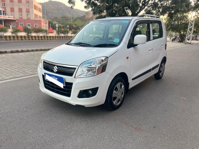 Second-hand 2018 Maruti Wagon R VXI Optional for sale in Ajmer-4
