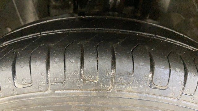 Renault KWID Climber 1.0 AMT Second-hand 2017 Renault KWID Climber 1.0 AMT for sale in Hyderabad-30