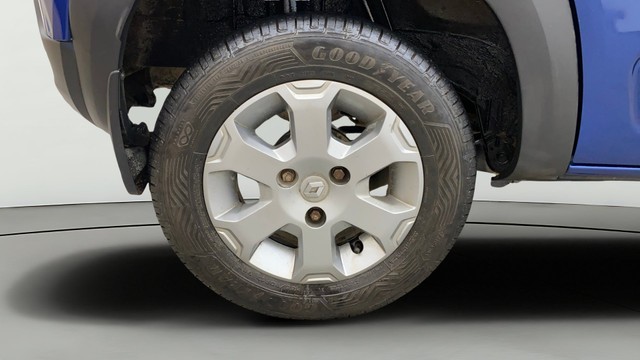 Renault KWID Climber 1.0 AMT Second-hand 2017 Renault KWID Climber 1.0 AMT for sale in Hyderabad-24