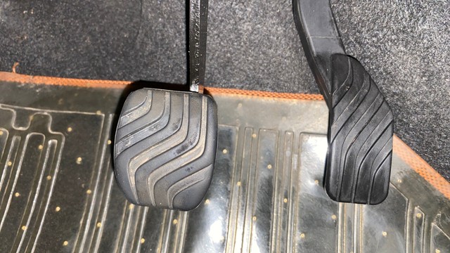 Renault KWID Climber 1.0 AMT Second-hand 2017 Renault KWID Climber 1.0 AMT for sale in Hyderabad-14