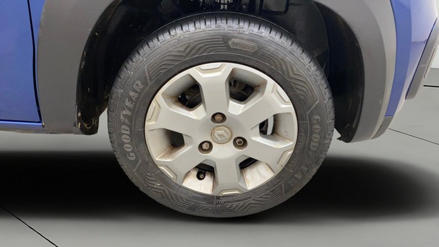 Renault KWID Climber 1.0 AMT Second-hand 2017 Renault KWID Climber 1.0 AMT for sale in Hyderabad-23