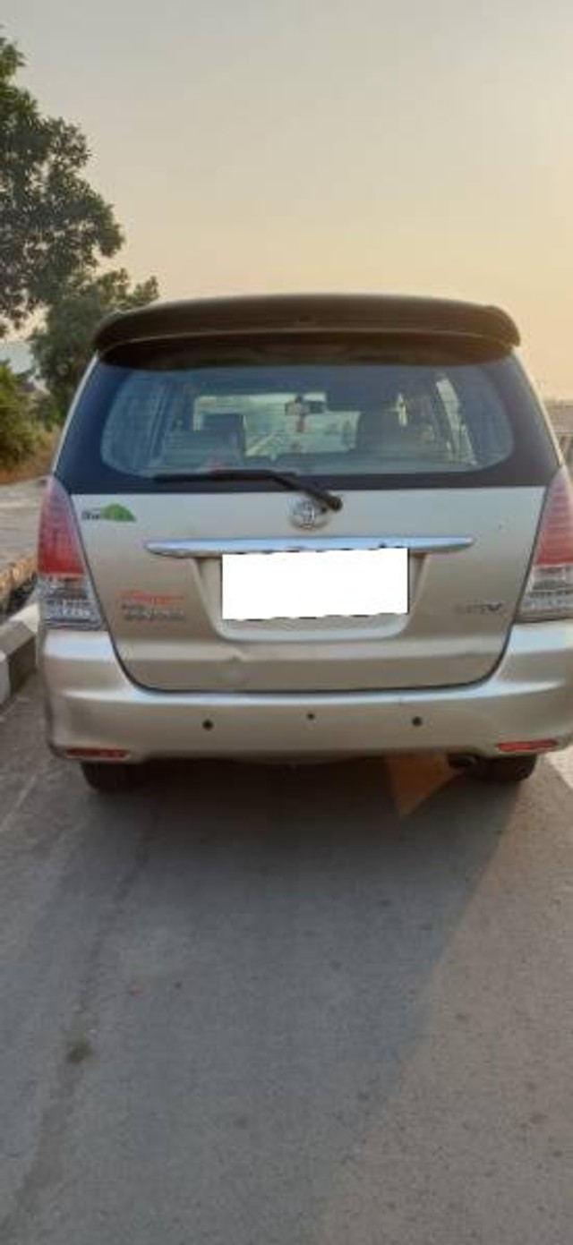 Second-hand 2011 Toyota Innova 2.5 VX (Diesel) 8 Seater BS IV for sale in Panvel-1