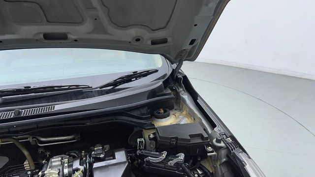 Second-hand 2021 Honda Amaze VX CVT Petrol for sale in Lucknow-36