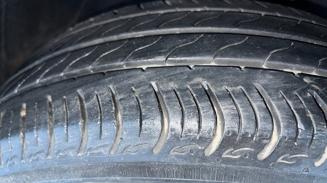 Second-hand 2021 Honda Amaze VX CVT Petrol for sale in Lucknow-32