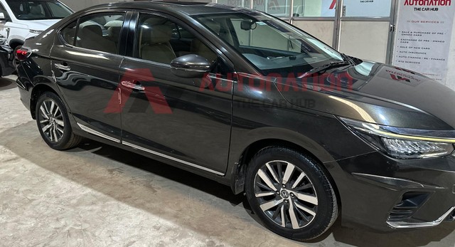 Second-hand 2020 Honda City ZX CVT for sale in Kolkata-3