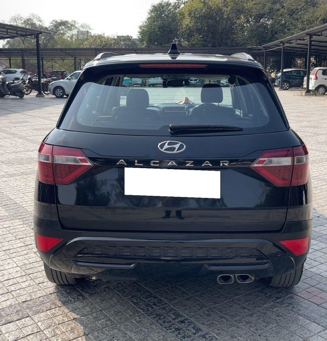 Second-hand 2023 Hyundai Alcazar Platinum AE 7Str Diesel for sale in Indore-1