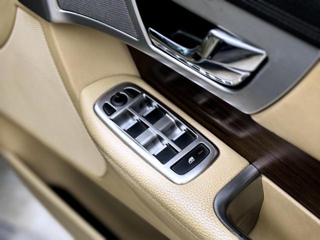 Second-hand 2015 Jaguar XF 2.2 Litre Executive for sale in Jaipur-17