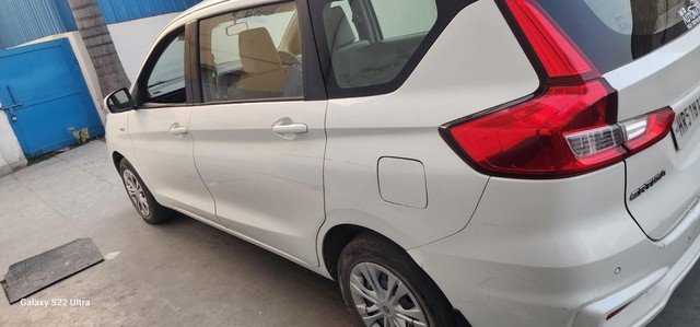 Second-hand 2019 Maruti Suzuki Ertiga 1.5 VDI for sale in Greater Noida-3